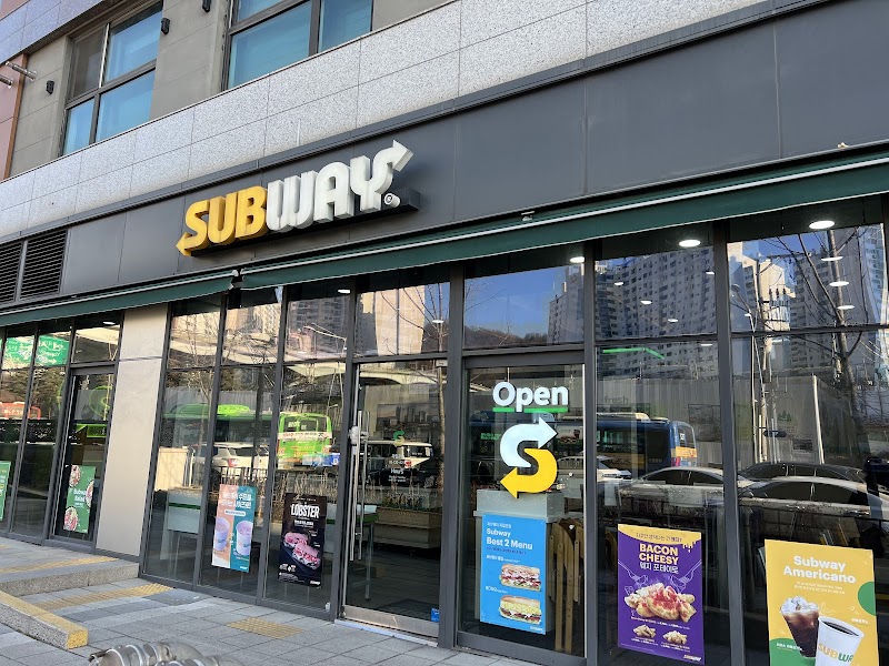 Subway Dongnimmun