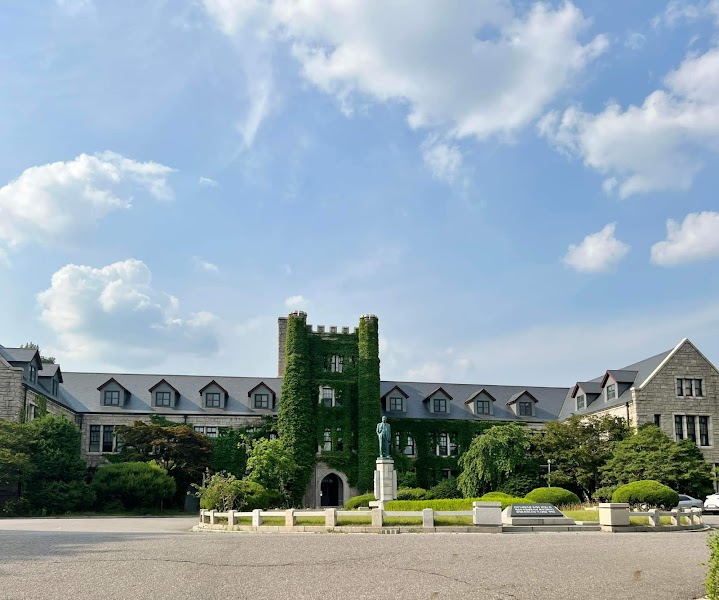 Choongang High School