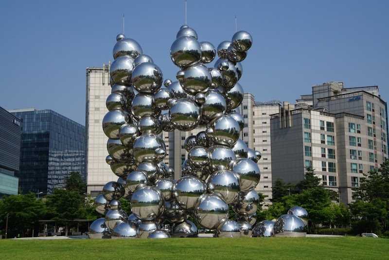 Guryoung Geunrin Park