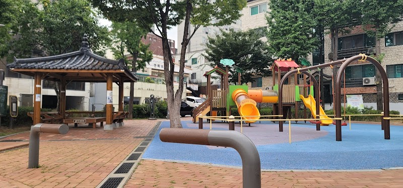 Gungmal Children's Park