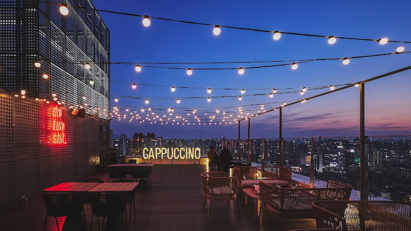 Hotel Cappuccino Rooftop Bar