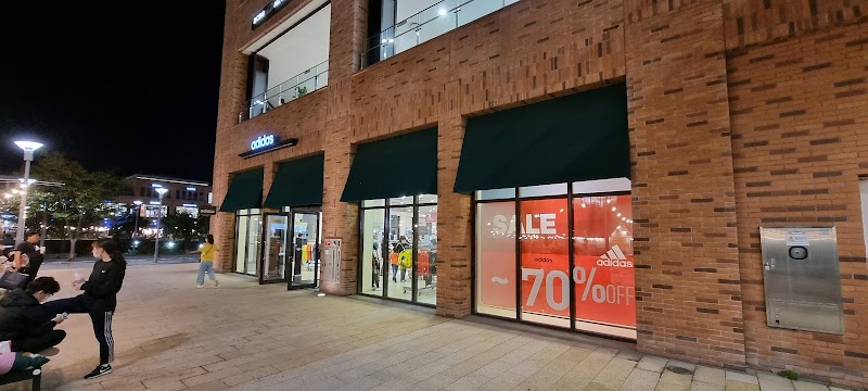 Lotte Permium Outlet Paju