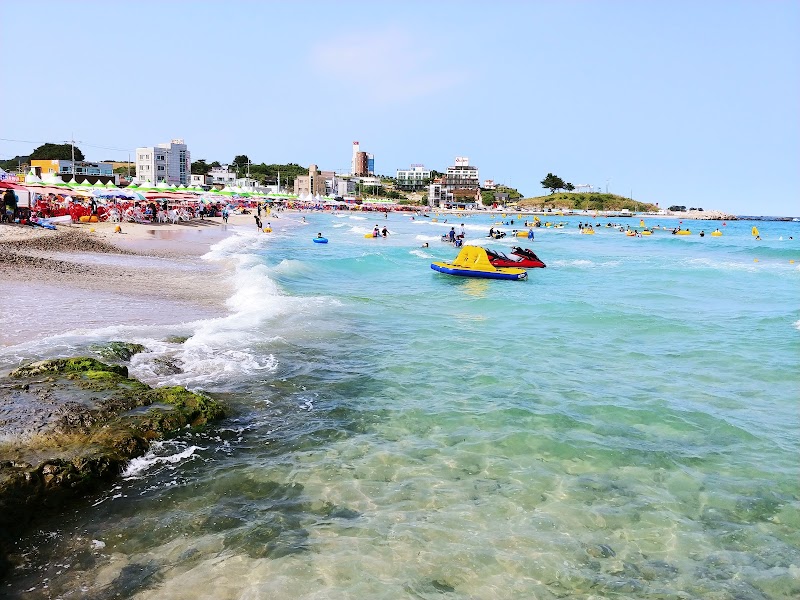 Guryongpo Beach