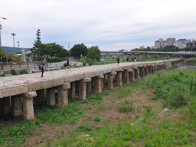 Seongdong Bridge