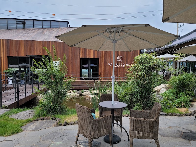 Cafe Vadassong