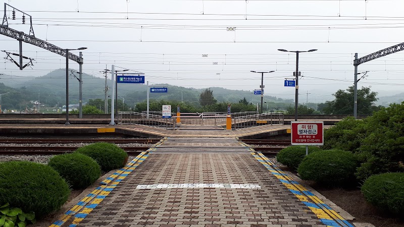 Imsil Station